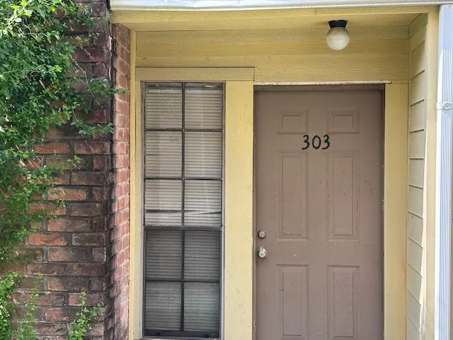 10501 South DR #303, Houston, TX 77099