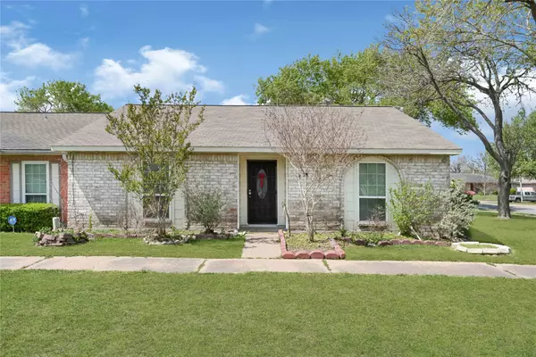 12901 High Star DR,  Houston,  TX 77072