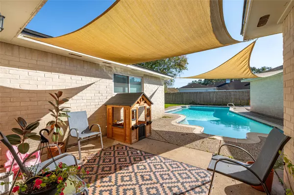 Friendswood, TX 77546,408 Broadmoor ST