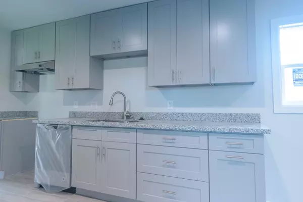 Pasadena, TX 77506,2102 Norman ST