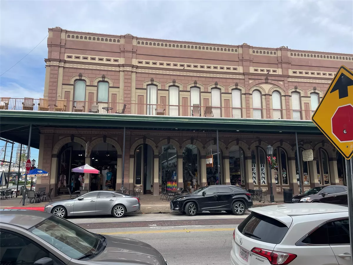 Galveston, TX 77550,2118 Strand ST #207