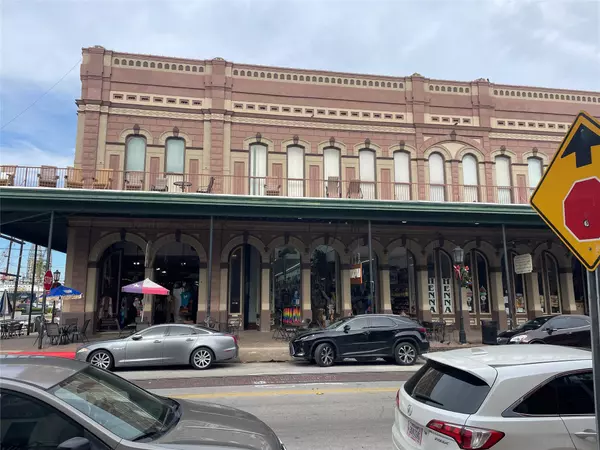 2118 Strand ST #207, Galveston, TX 77550