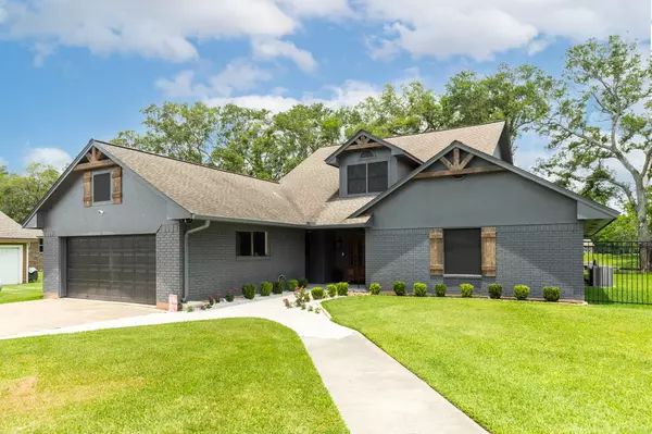 Brazoria, TX 77422,307 County Road 416