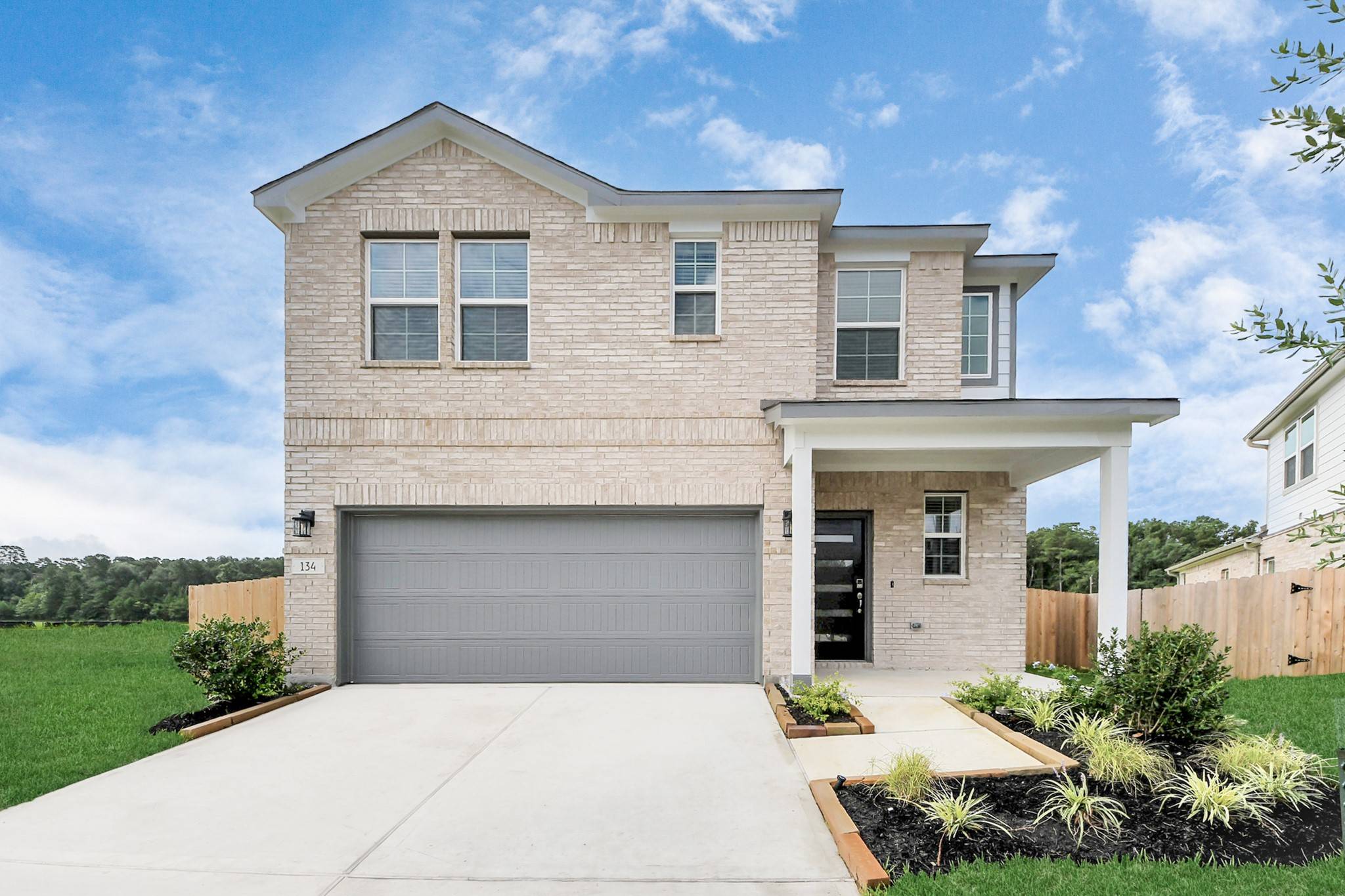 134 Alset CIR, Magnolia, TX 77353