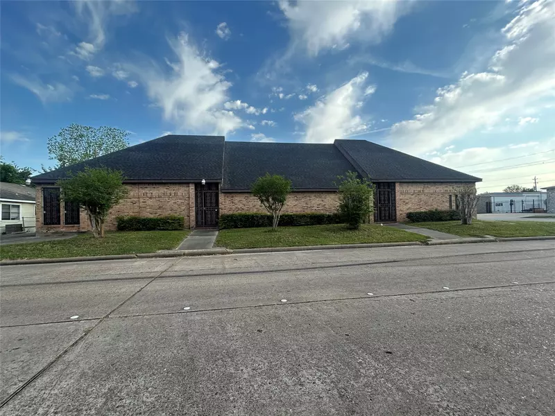 7555 Morley ST, Houston, TX 77061