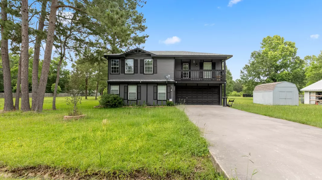 196 Bailly LN, Livingston, TX 77351