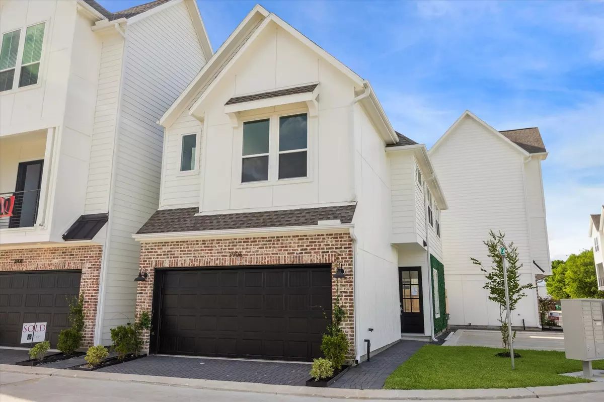Houston, TX 77025,3906 Willowbend Point Drive