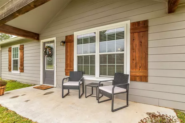 Shepherd, TX 77371,696 Independence RD