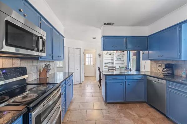 Bryan, TX 77802,2513 Broadmoor DR