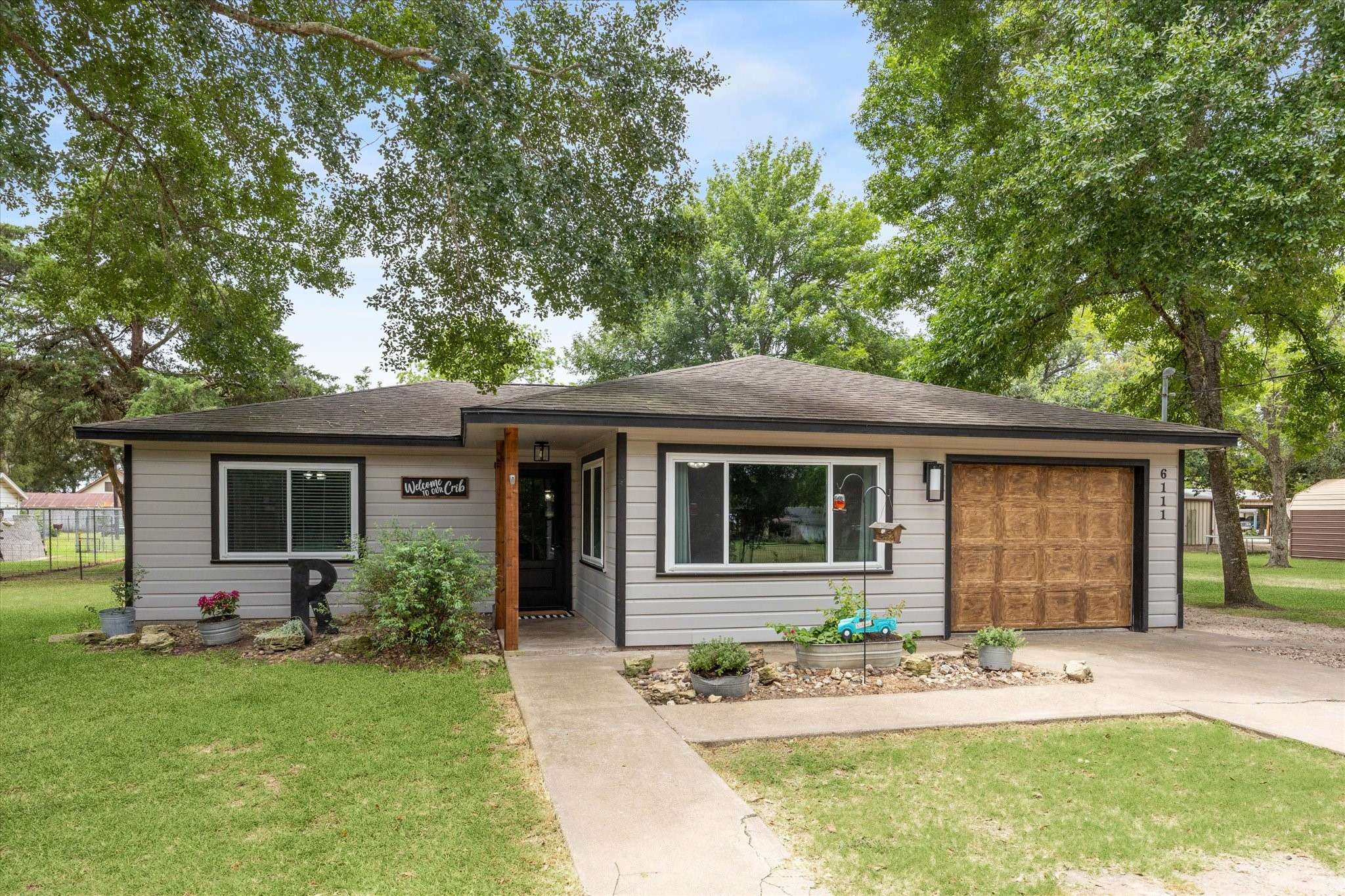 6111 Dubose ST, Wallis, TX 77485