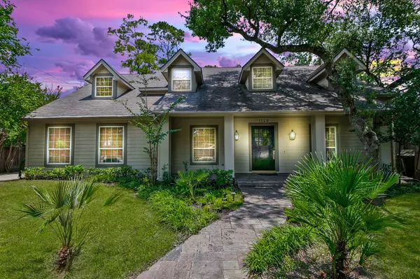 Spring Valley Village, TX 77055,1240 Bingle RD