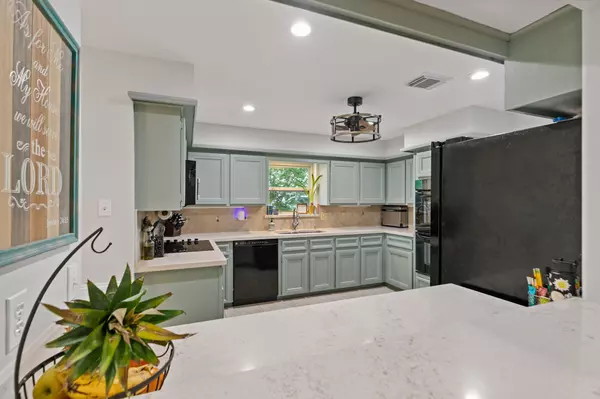 Houston, TX 77070,11731 Glenway DR