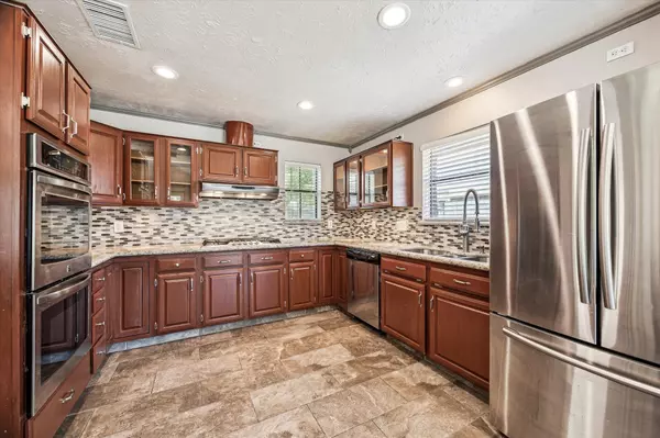 Pearland, TX 77584,2443 Arrowsmith CT