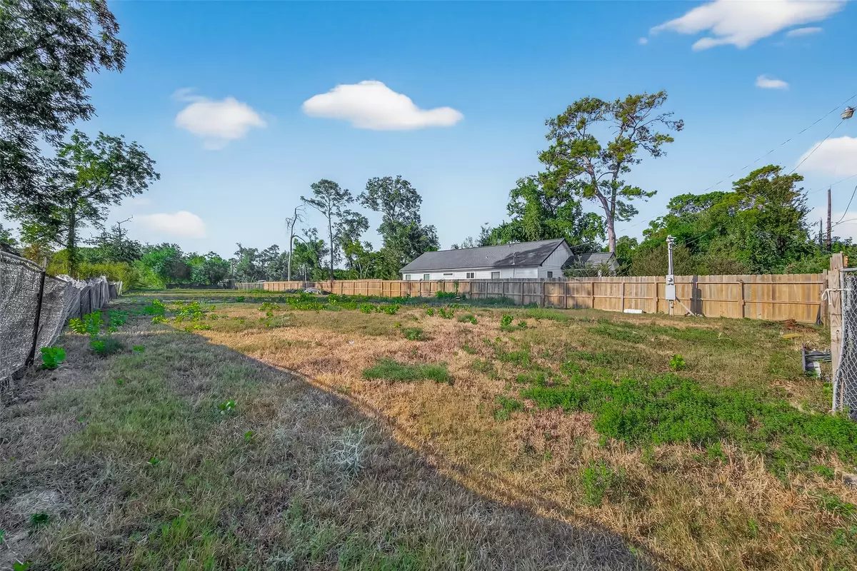 Houston, TX 77091,763 Paul Quinn ST