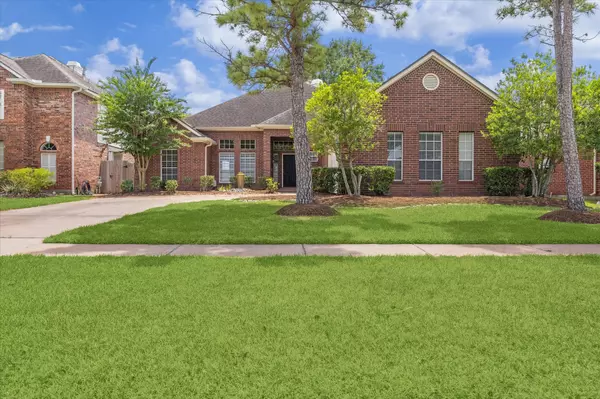 11811 Miramar Shores DR, Houston, TX 77065