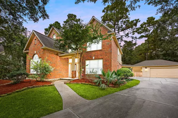71 Pinepath PL, The Woodlands, TX 77381