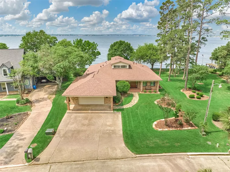 12022 Sagittarius DR E, Willis, TX 77318