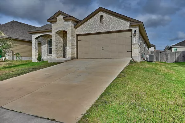 Brenham, TX 77833,1010 Fannin Street