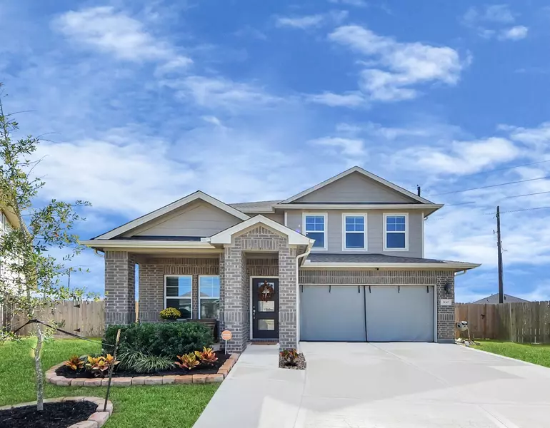 930 Pismo LN, Rosharon, TX 77583