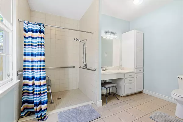 Galveston, TX 77550,1511 Church ST