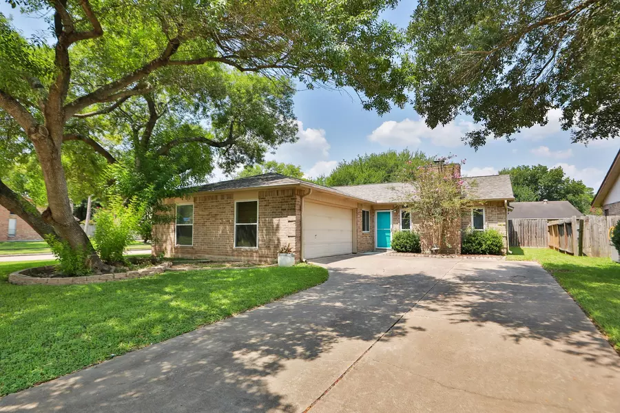 2703 Quarry Hill RD, Sugar Land, TX 77478