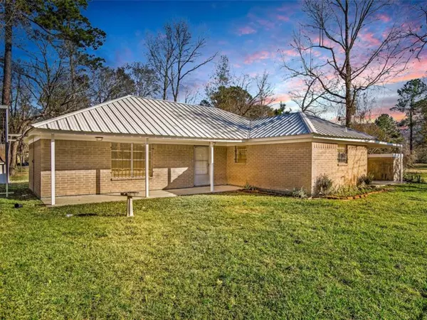 26785 Fm 2090 RD, Splendora, TX 77372