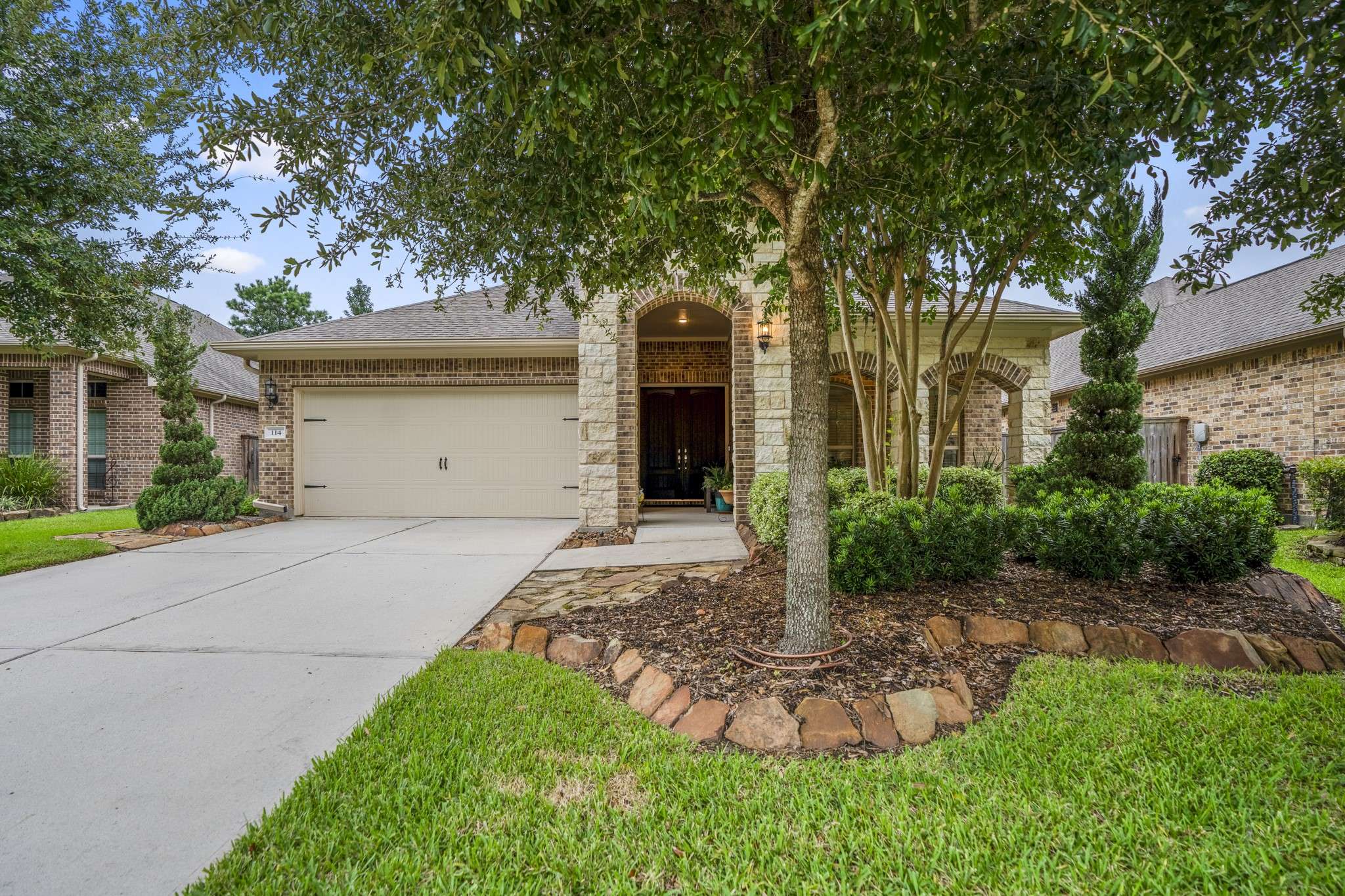114 N Claret Cup LN, Montgomery, TX 77316