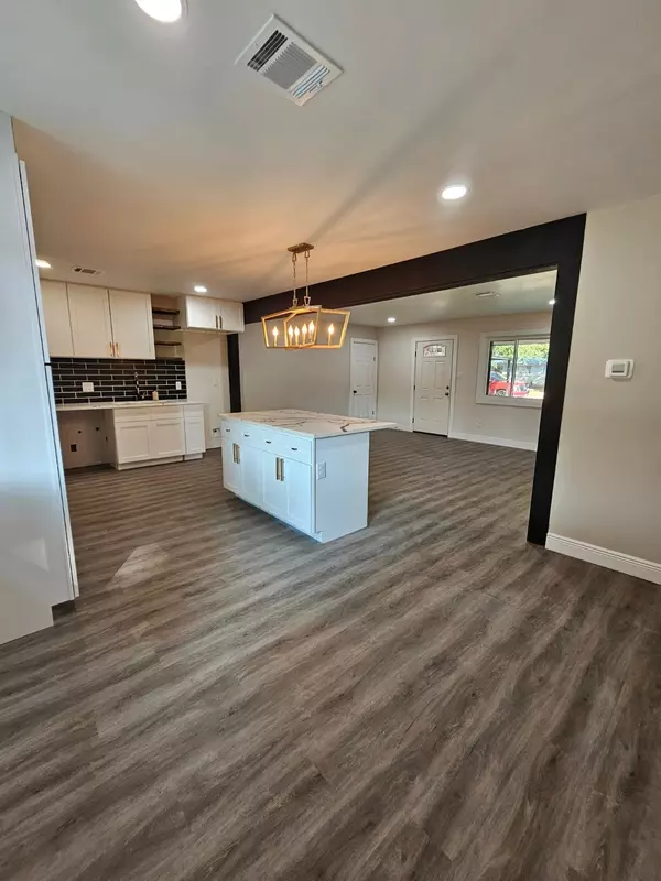 Conroe, TX 77301,511 Wagers ST