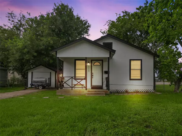 113 Sylvia ST,  Deer Park,  TX 77536