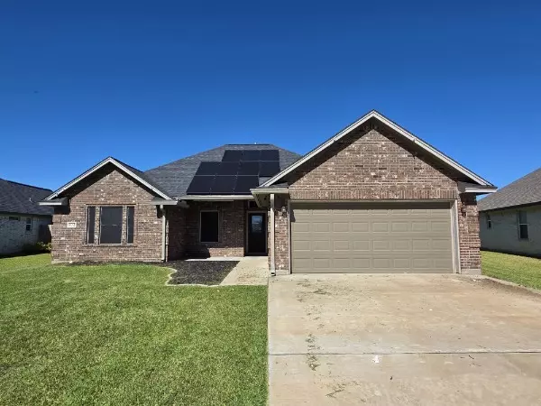Clute, TX 77531,102 Liberty LN