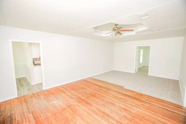 Lake Jackson, TX 77566,56 Camellia CT