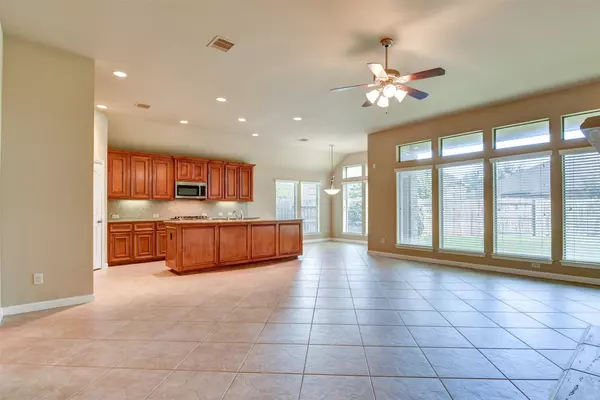 Sugar Land, TX 77479,5426 Linden Rose LN