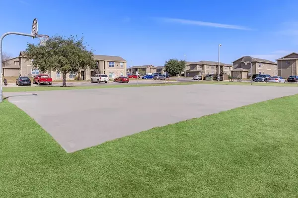 Laredo, TX 78046,409 Riverhill Loop