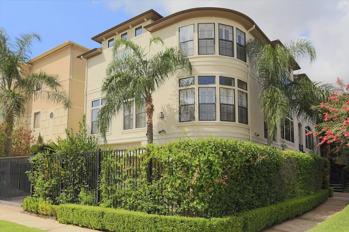 Houston, TX 77007,6301 Prague ST