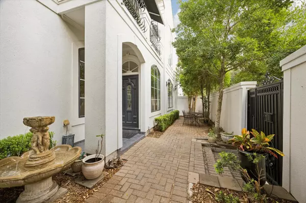 Houston, TX 77019,2313 Kingston ST