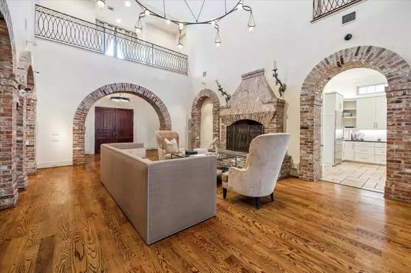 Houston, TX 77098,3207 Sackett ST