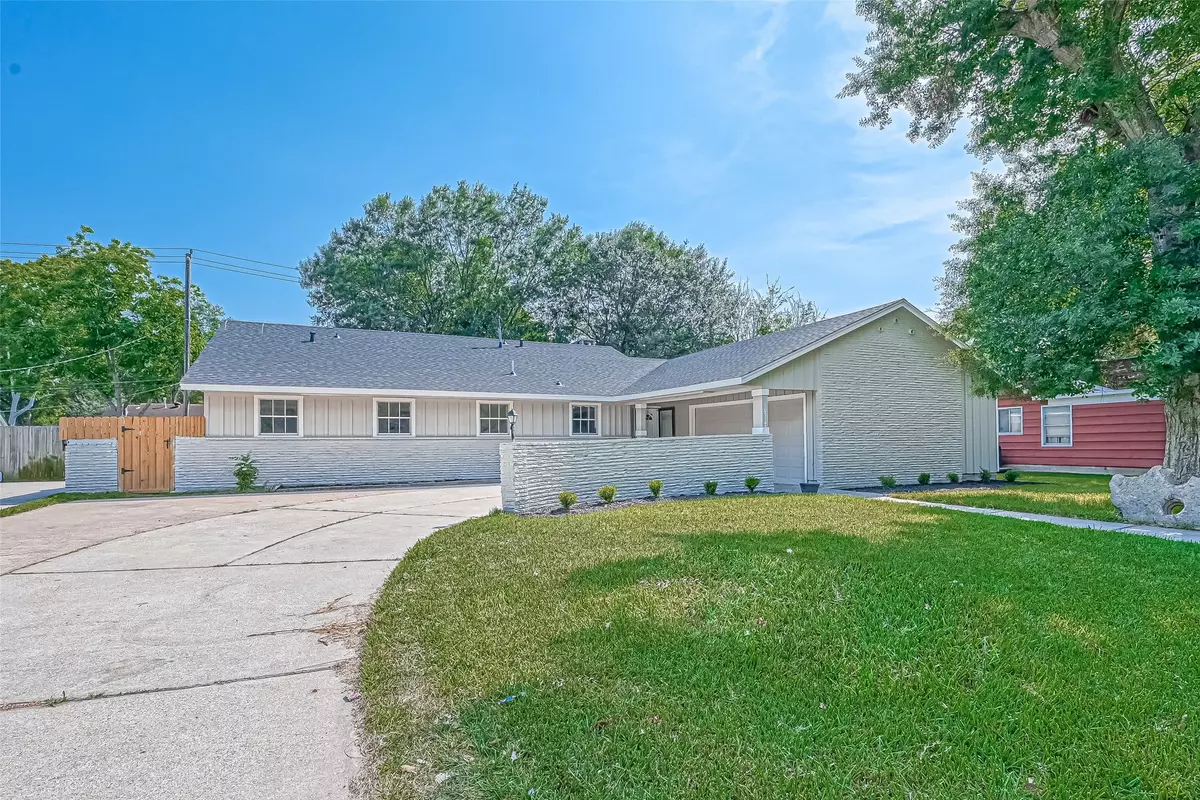 La Porte, TX 77571,10314 Catlett LN