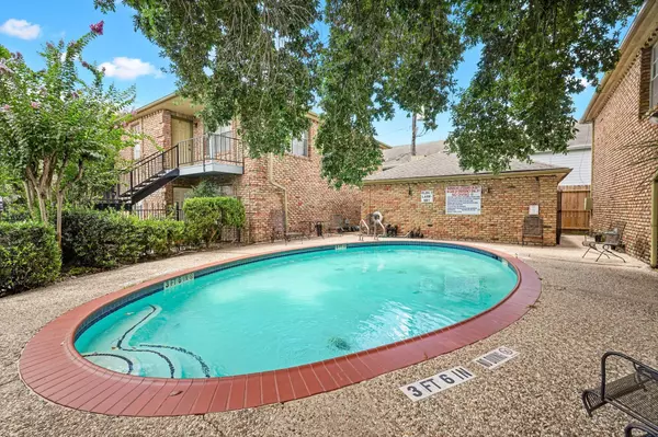 Houston, TX 77057,6401 Skyline DR #36