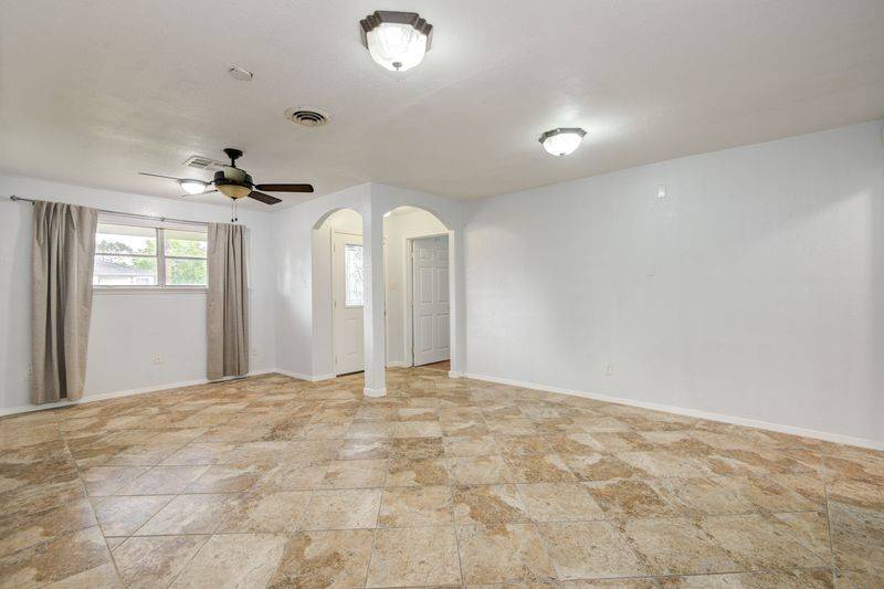 Freeport, TX 77541,811 W 7th ST