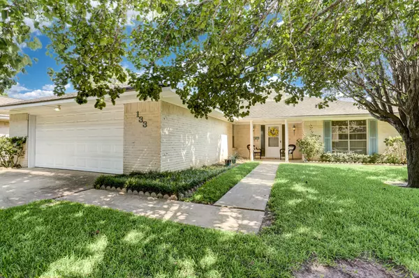 Sugar Land, TX 77478,133 Dogwood Street