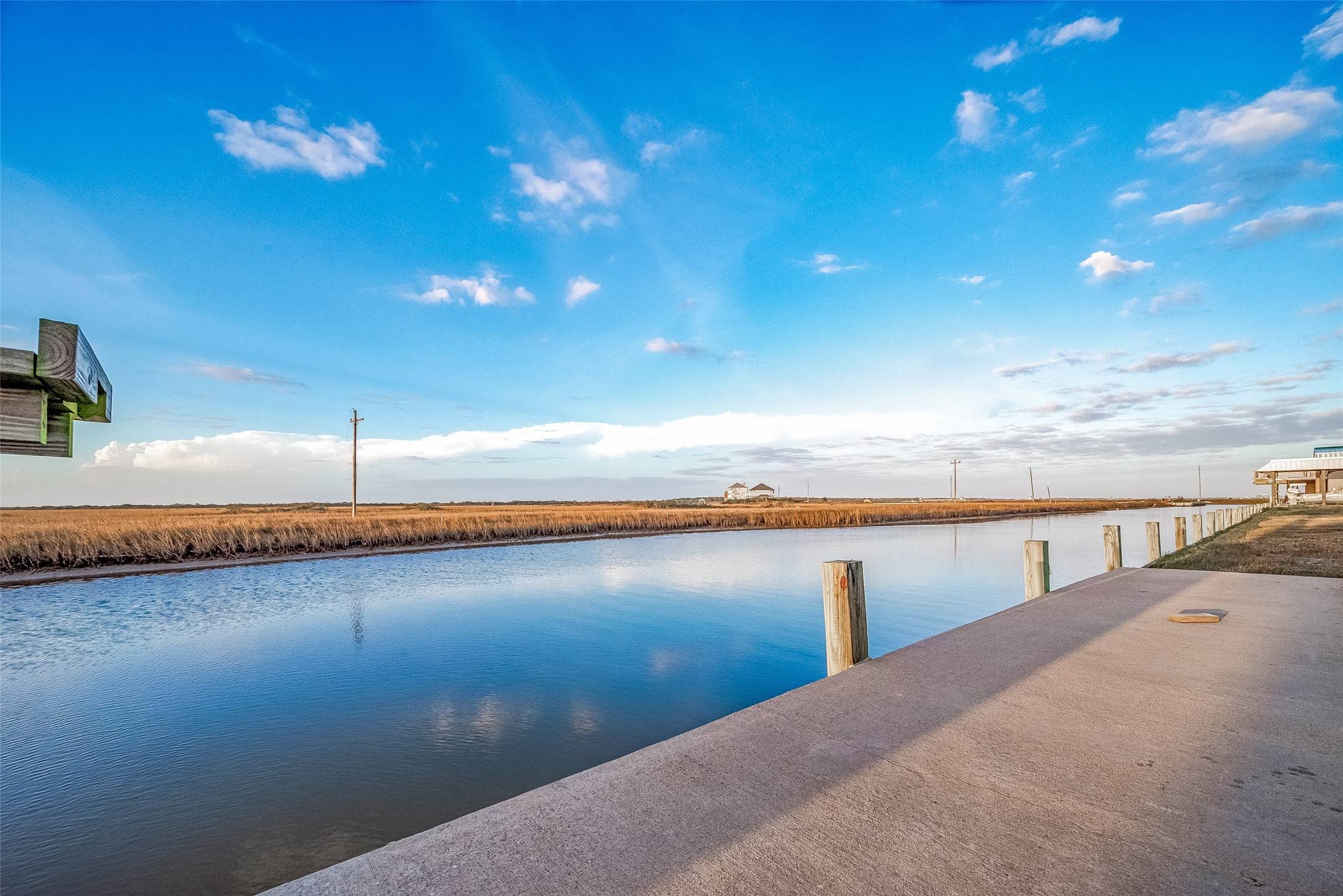 Crystal Beach, TX 77650,1111 Gator PT