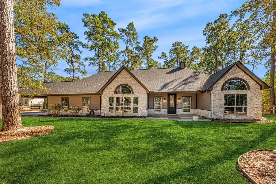 25402 Holly Oaks CT, Magnolia, TX 77355