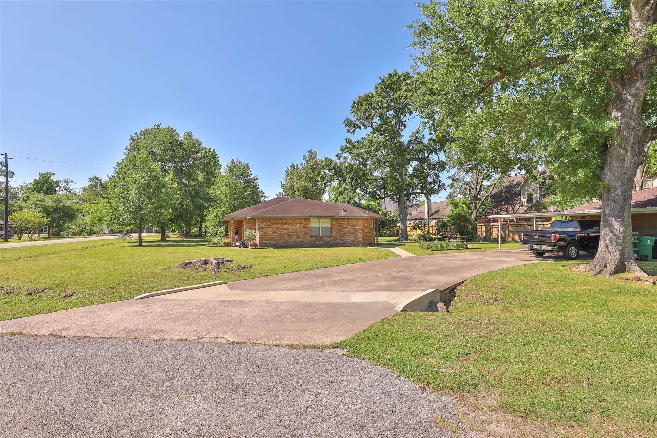 Houston, TX 77018,5115 Covington DR