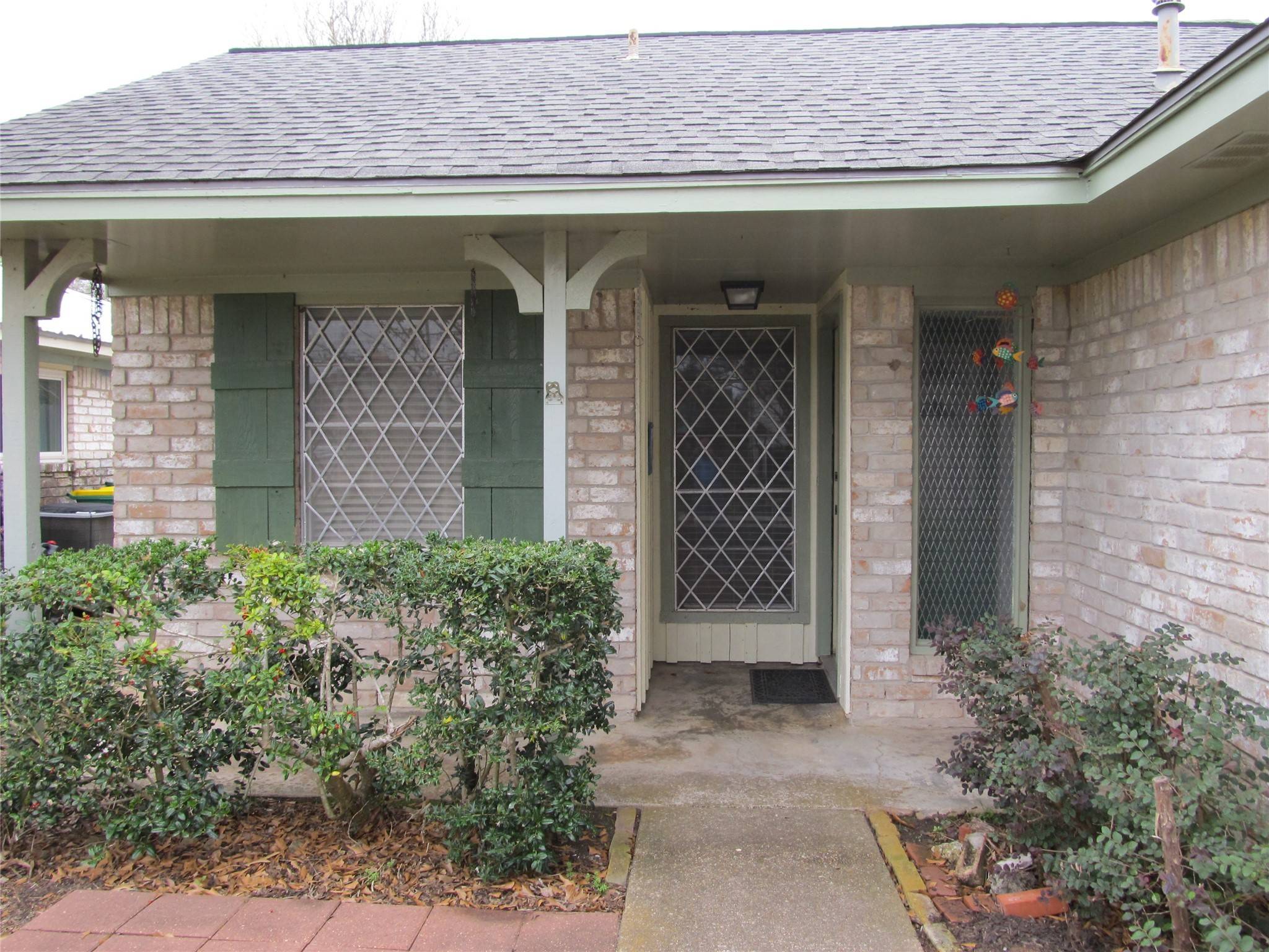622 Bradley ST,  Seabrook,  TX 77586