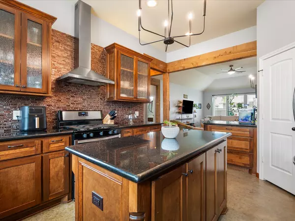 Conroe, TX 77303,989 Arbor GLN