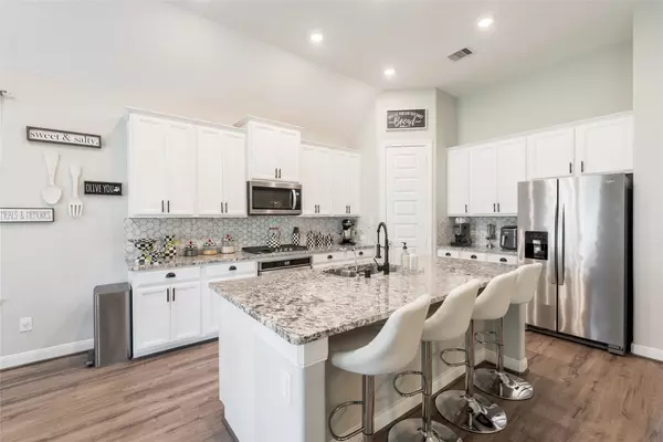 11211 Albany Meadow LN, Richmond, TX 77406