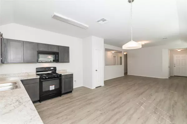 Houston, TX 77028,8603 Hilda Oaks DR