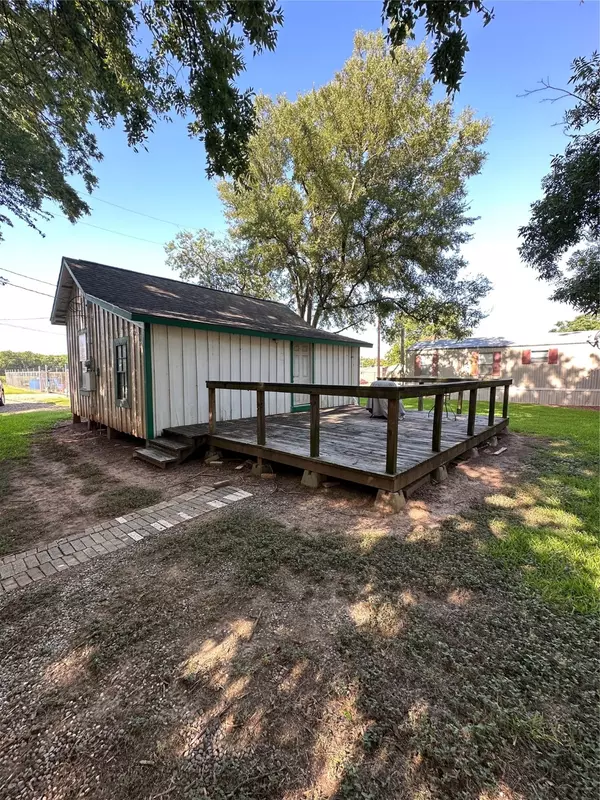 2447 Precinct Line, Richmond, TX 77406