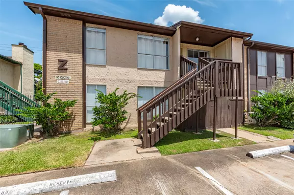 1500 Bay Area BLVD #440, Houston, TX 77058