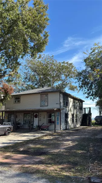 4911 Oleander ST #B, Pasadena, TX 77586